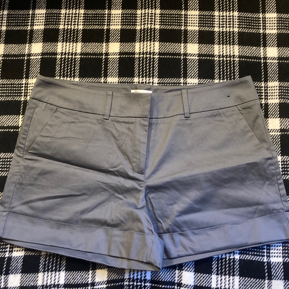 New York and Company dress shorts